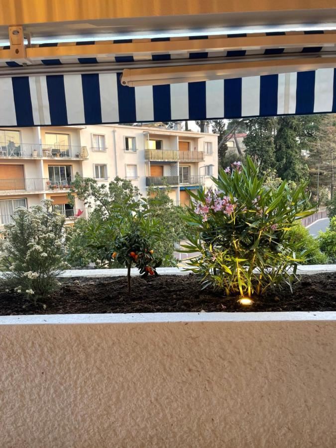 Le Cezanne Au Centre De Cassis Apartment Exterior photo